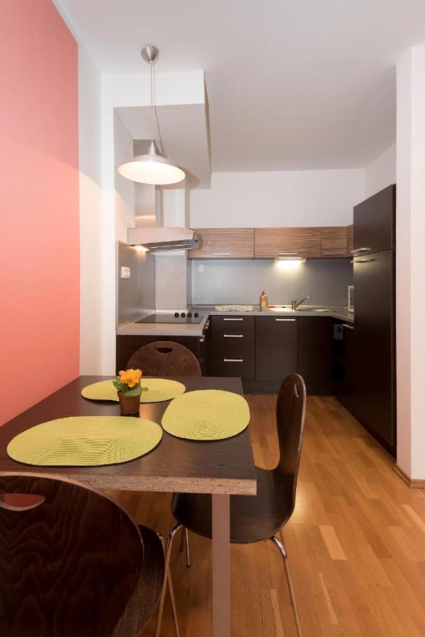 One-Bedroom Apartment,706635127:JPEG